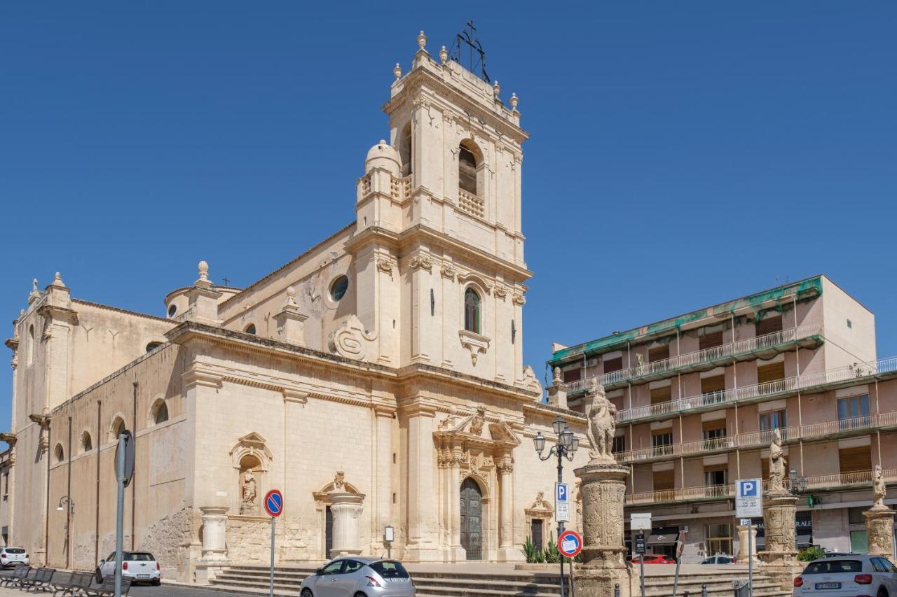 La Petite Erika Appartement Avola Buitenkant foto